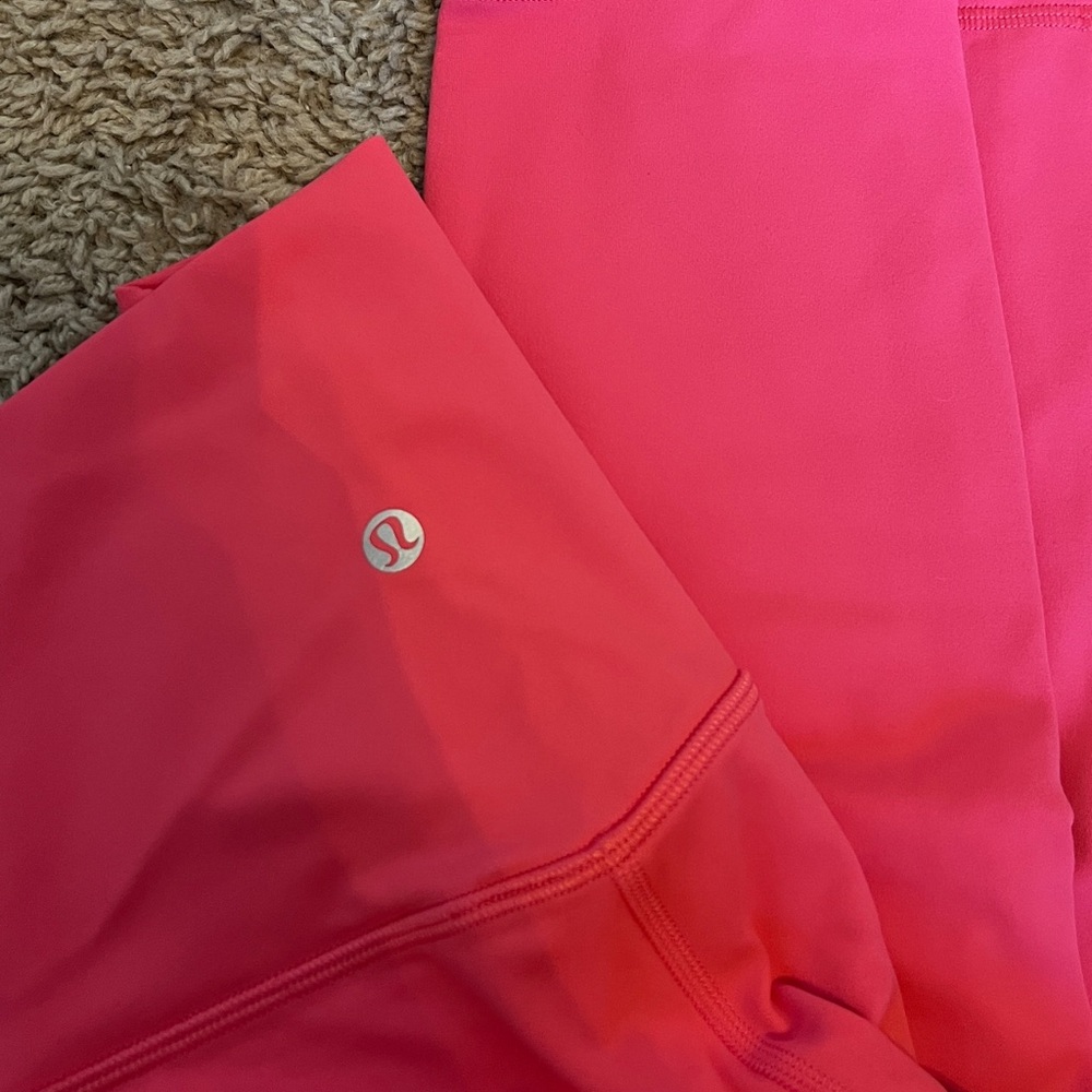 Lululemon leggings size 4 crop length never worn